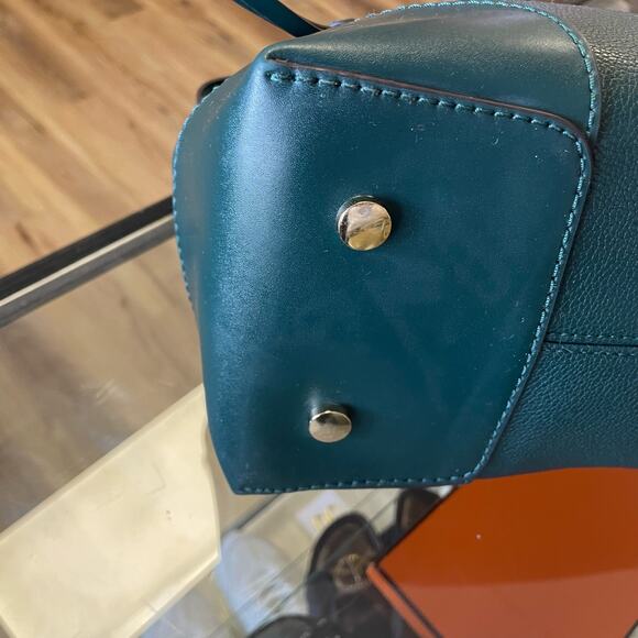 Michael Kors Maya Pebbled Leather Satchel Amazon Green - Picture 9 of 12